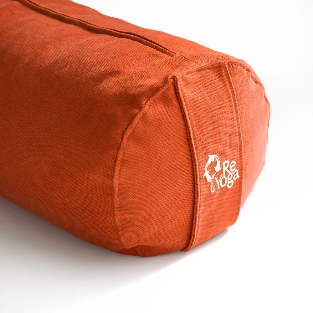 ReBolster – cilindrični yoga jastuk od organske pirove ljuske